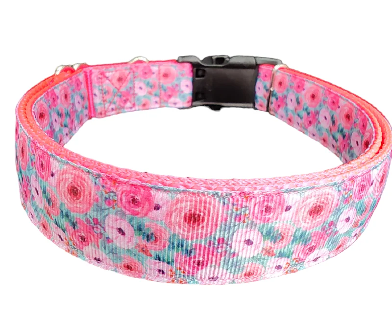 Field Of Flowers Nylon Dog Collar