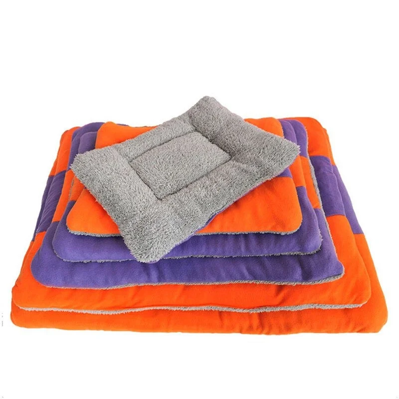 Striped Breathable Cat Mat