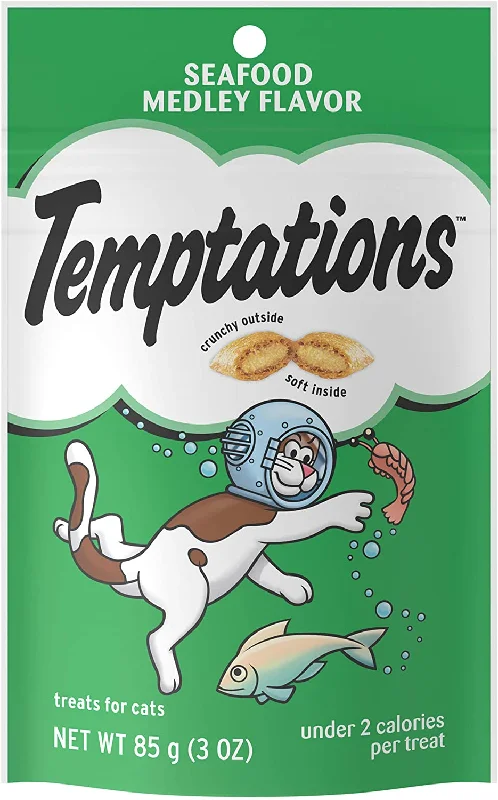 TEMPTATIONS Classic Crunchy and Soft Cat Treats, 3 oz